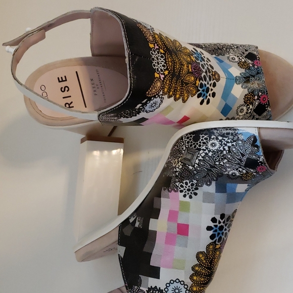 SOLD - Picture 2 of 8